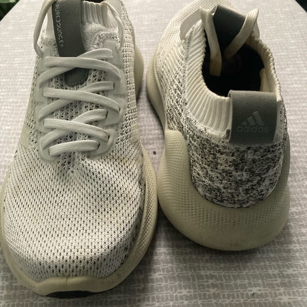 Women Adidas Running Shoes